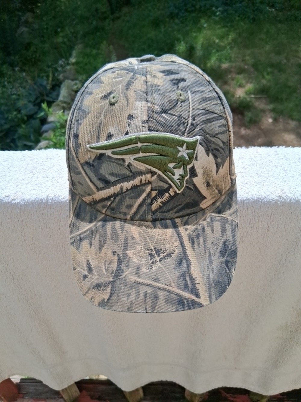 NFL New England Patriots Mossy Oak Camo Hat Adjustable